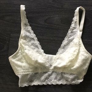 NWOT Wacoal 36 bralette